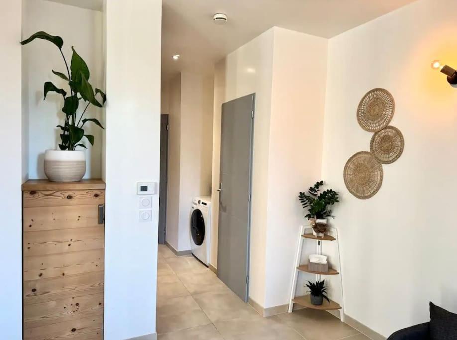 Belle Etoile Et Son Garage Prive Apartment Албервил Екстериор снимка